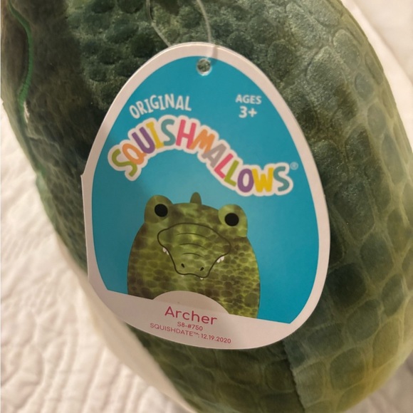 Archer the alligator squishmallows Green Plush Toy 8 in - Picture 3 of 4
